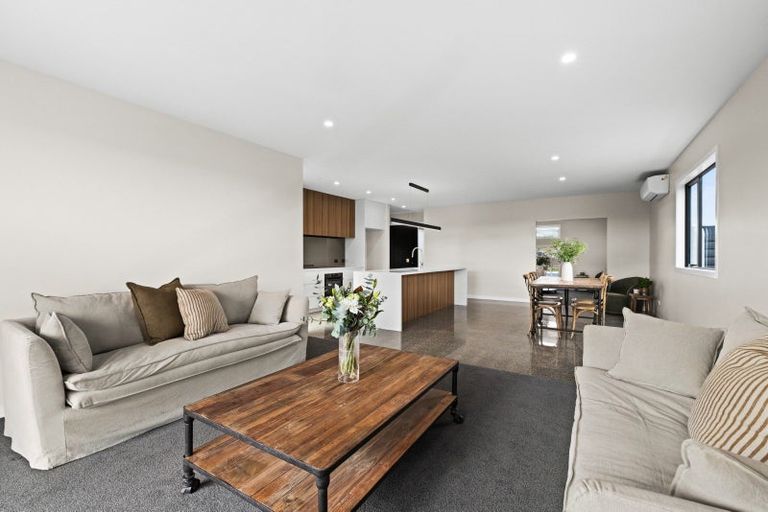 Photo of property in 22 Beecroft Drive, Havelock North, 4130