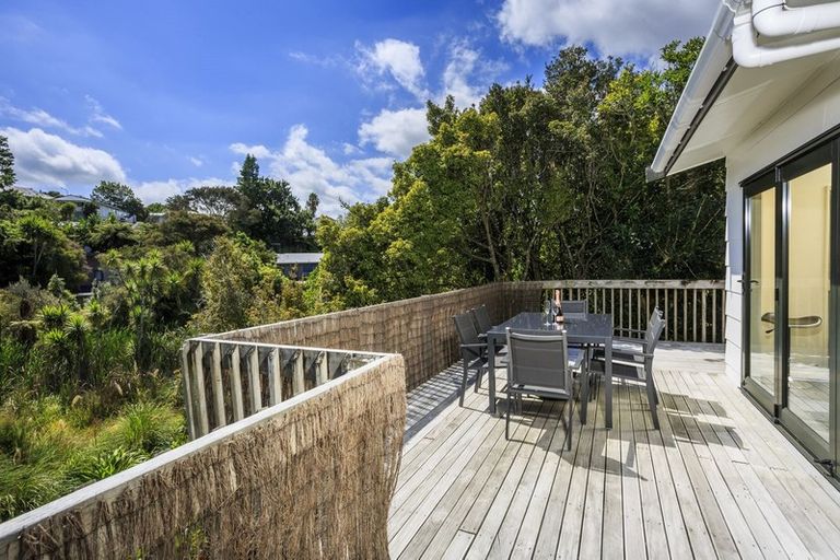 Photo of property in 2/43 Flaxdale Street, Birkdale, Auckland, 0626