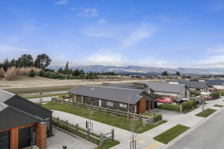 Photo of property in Northlake, 24 Malvern Road, Wanaka, 9305