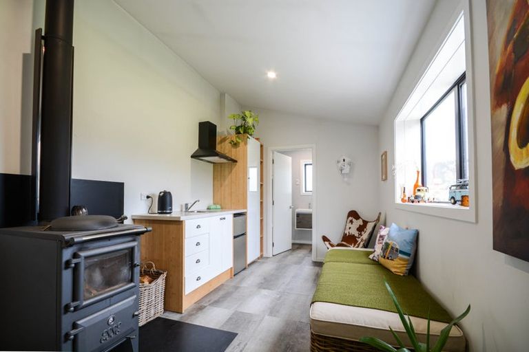 Photo of property in 27 Pawsons Valley Road, Duvauchelle, 7581