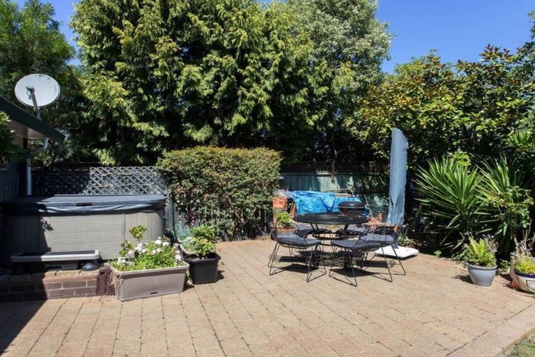 Photo of property in 3b Michigan Place, Burwood, Christchurch, 8083