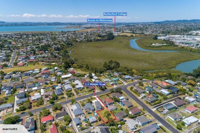 Photo of property in 111a Matipo Road, Te Atatu Peninsula, Auckland, 0610