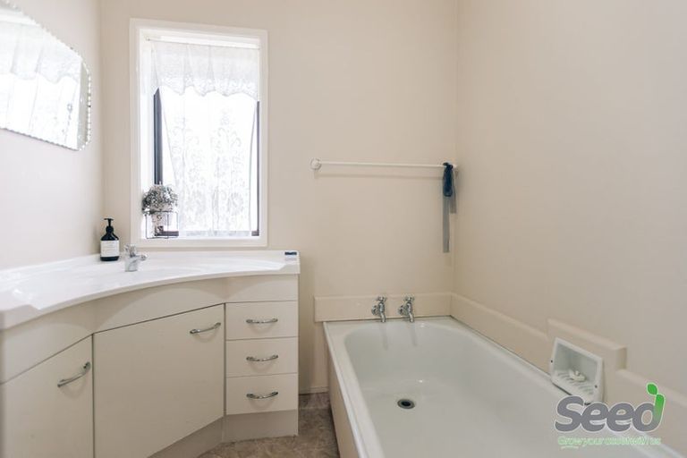 Photo of property in 7 Te Anau Place, Glenview, Hamilton, 3206