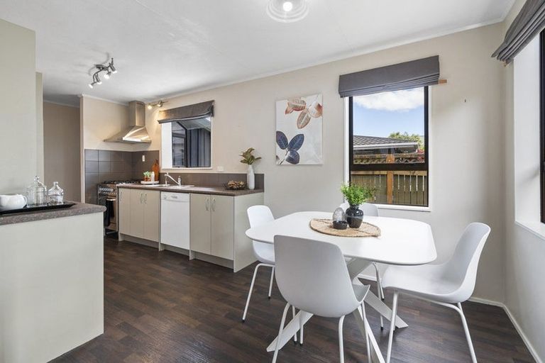 Photo of property in 3 Newland Court, Palmerston North, 4410