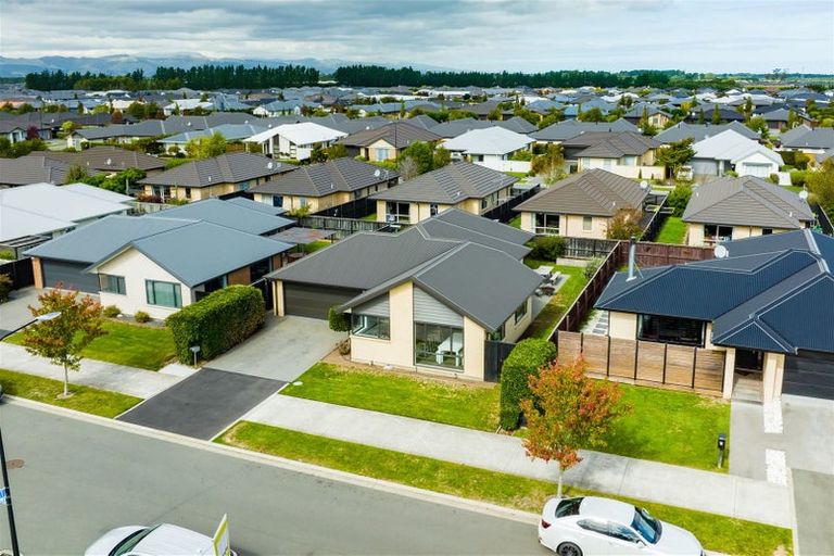 Photo of property in 14 Ridgeway Avenue, Rolleston, 7615