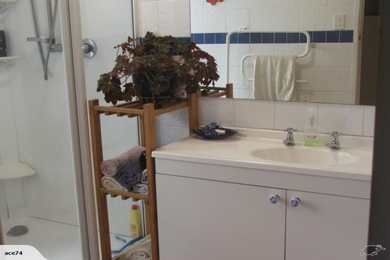 Photo of property in 55 Ogle Crescent, Te Kamo, Whangarei, 0112