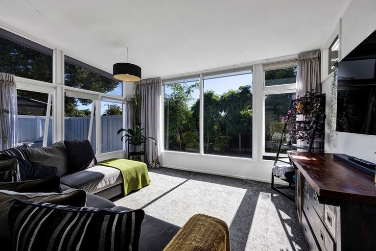 Photo of property in 59 Doralto Road, Frankleigh Park, New Plymouth, 4310