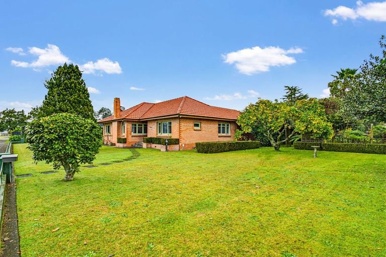 Photo of property in 27 Waikato Esplanade, Ngaruawahia, 3720