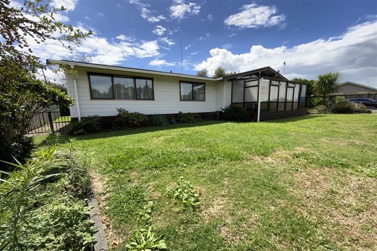 Photo of property in 8 Fox Lane, Hamilton East, Hamilton, 3216