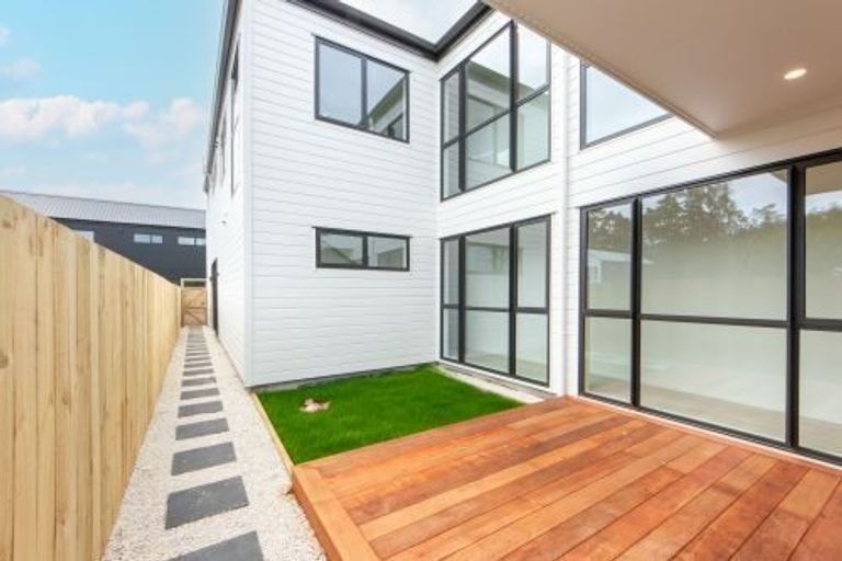 Photo of property in 33c Burberry Road, Karaka, Papakura, 2578