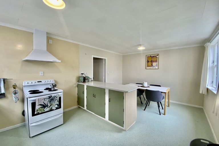 Photo of property in 6 Yule Street, Kilbirnie, Wellington, 6022