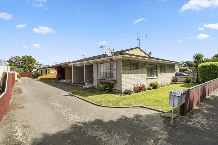 Photo of property in 668a Pioneer Highway, Highbury, Palmerston North, 4412