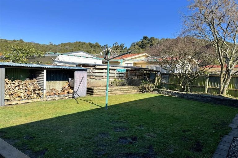 Photo of property in 116 Sinnott Road, Greymouth, 7805