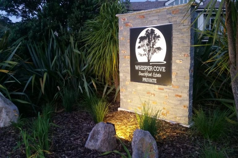 Photo of property in 19 Little Compton Mews, Snells Beach, 0920