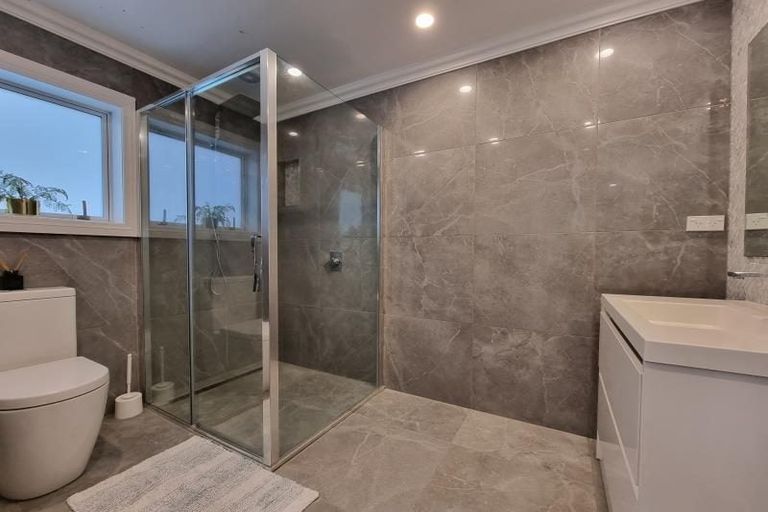 Photo of property in 25 Sandybrow, Churton Park, Wellington, 6037