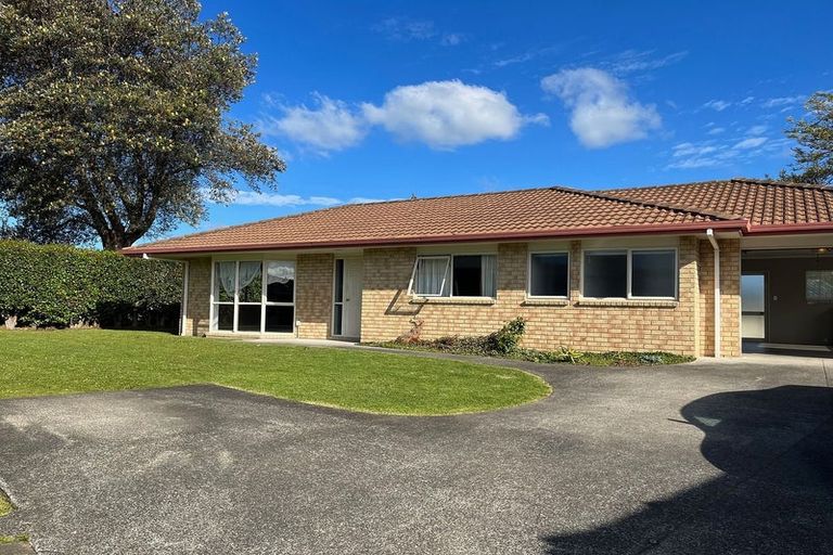 Photo of property in 3a Doment Crescent, Orewa, 0931