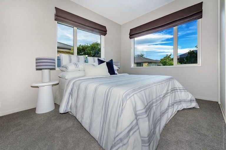 Photo of property in 12 Catkins Lane, Mairehau, Christchurch, 8052