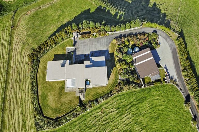 Photo of property in 62 Atkinson Road, Hurworth, New Plymouth, 4371