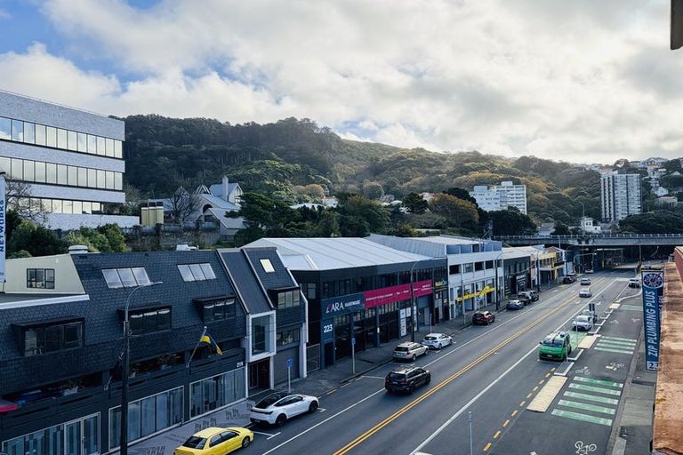 Photo of property in Metro Apartments, 7/220 Thorndon Quay, Pipitea, Wellington, 6011