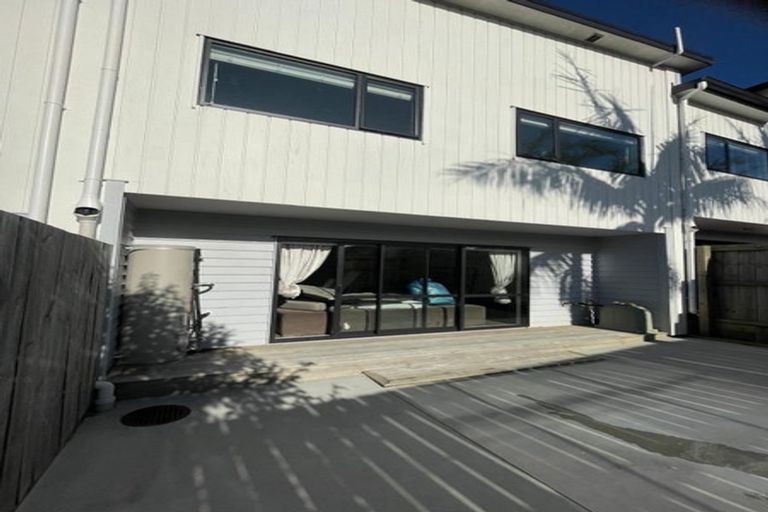 Photo of property in 25b James Laurie Street, Henderson, Auckland, 0612