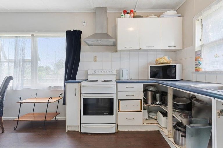 Photo of property in 38 Holland Street, Pukekohe, 2120