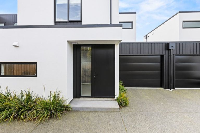 Photo of property in 2/10 Bishop Street, St Albans, Christchurch, 8014