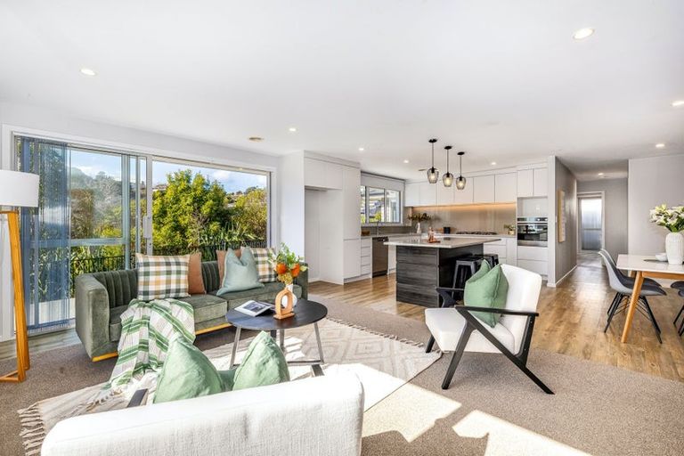 Photo of property in 13 Breakwater Way, Whitby, Porirua, 5024