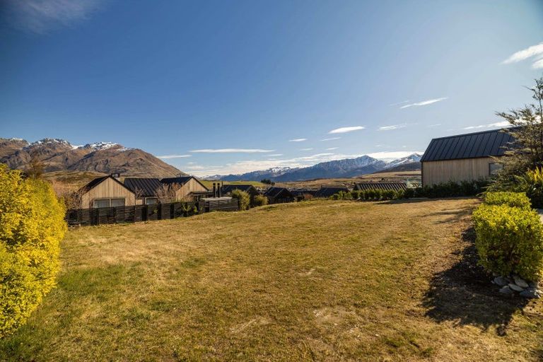 Photo of property in 5 Falconer Rise, Jacks Point, Queenstown, 9371