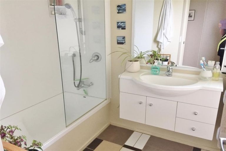 Photo of property in 22 Longbeach Drive, Castlecliff, Whanganui, 4501