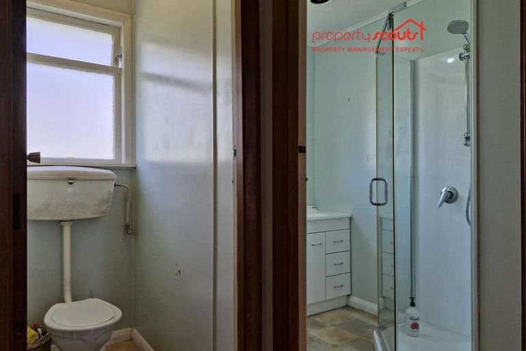 Photo of property in 42 Banks Street, Marfell, New Plymouth, 4310