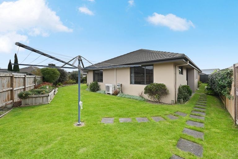 Photo of property in 15 Winslow Court, Huntington, Hamilton, 3210