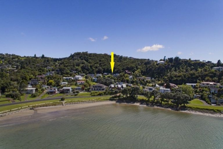 Photo of property in 19 Haddon Crescent, Whitianga, 3510