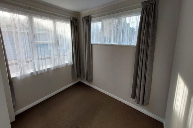 Photo of property in 12 Sheridan Crescent, Trentham, Upper Hutt, 5018