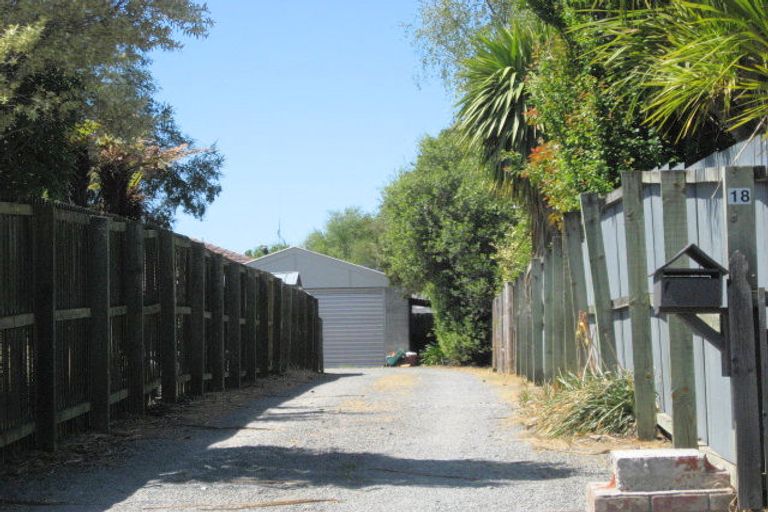 Photo of property in 18 Gibbs Drive, Woodend, 7610