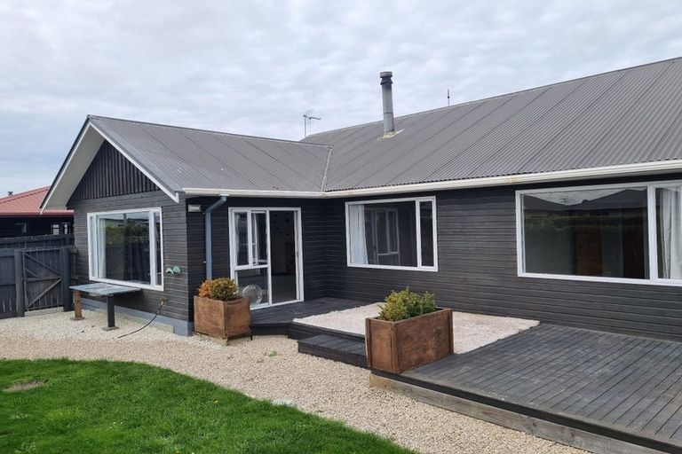 Photo of property in 22 Amberley Beach Road, Amberley, 7410