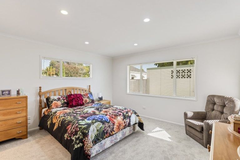 Photo of property in 112b Govett Avenue, Frankleigh Park, New Plymouth, 4310