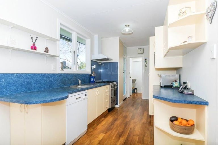 Photo of property in 6 Rhonda Avenue, Deanwell, Hamilton, 3206