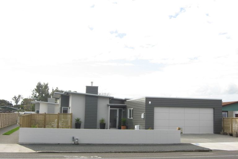 Photo of property in 149a Carrington Street, Lower Vogeltown, New Plymouth, 4310
