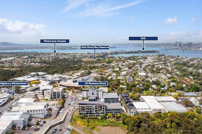 Photo of property in 102/19 Rawene Road, Birkenhead, Auckland, 0626