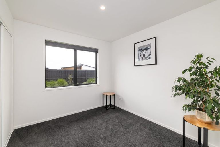 Photo of property in 64 Whitburn Avenue, Halswell, Christchurch, 8025