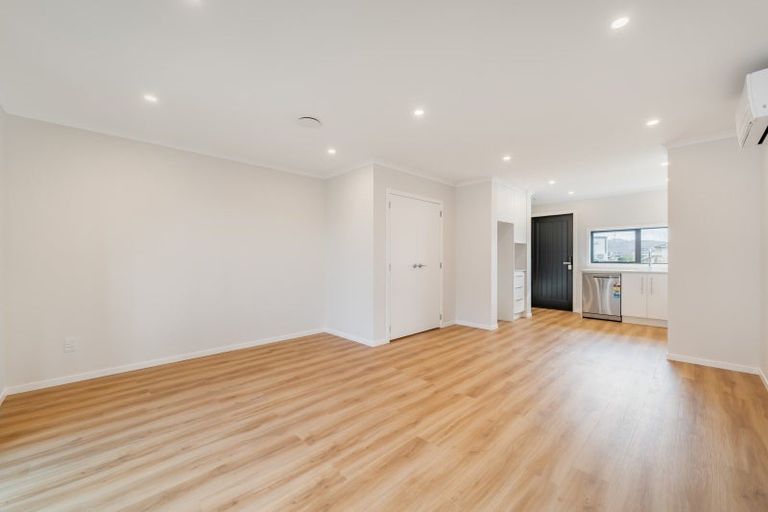 Photo of property in 3 Raeble Walkington Lane, Wallaceville, Upper Hutt, 5018