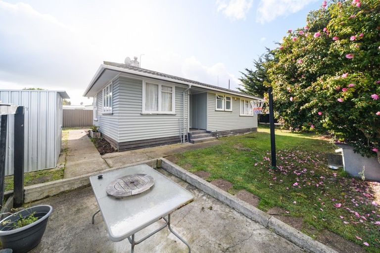 Photo of property in 2 Salford Place, Awapuni, Palmerston North, 4412