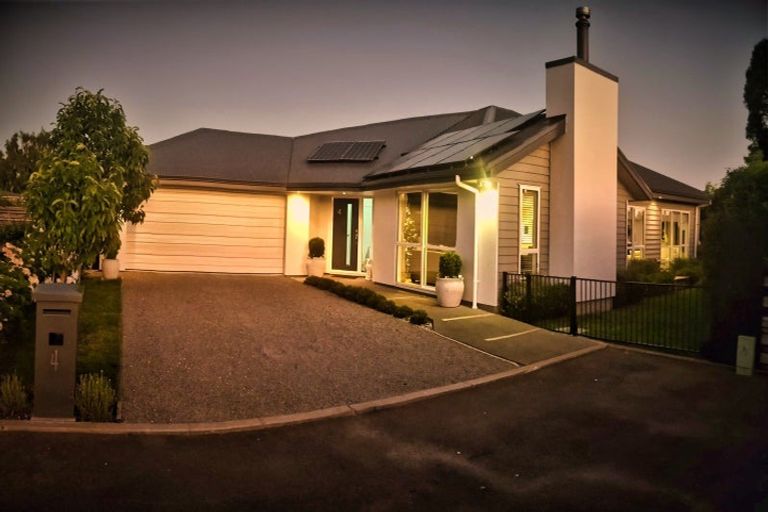 Photo of property in 4 Waka Lane, Martinborough, 5711