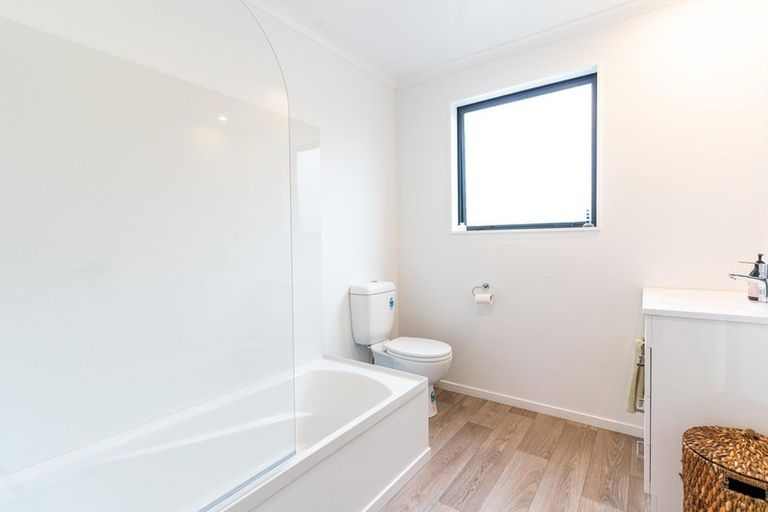 Photo of property in 21 Flyger Street, Kimbolton, 4774