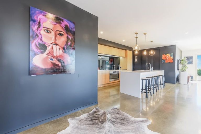 Photo of property in 17 Huntaway Close, Stoke, Nelson, 7011