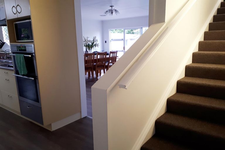 Photo of property in 6 Epsom Road, Hokowhitu, Palmerston North, 4410