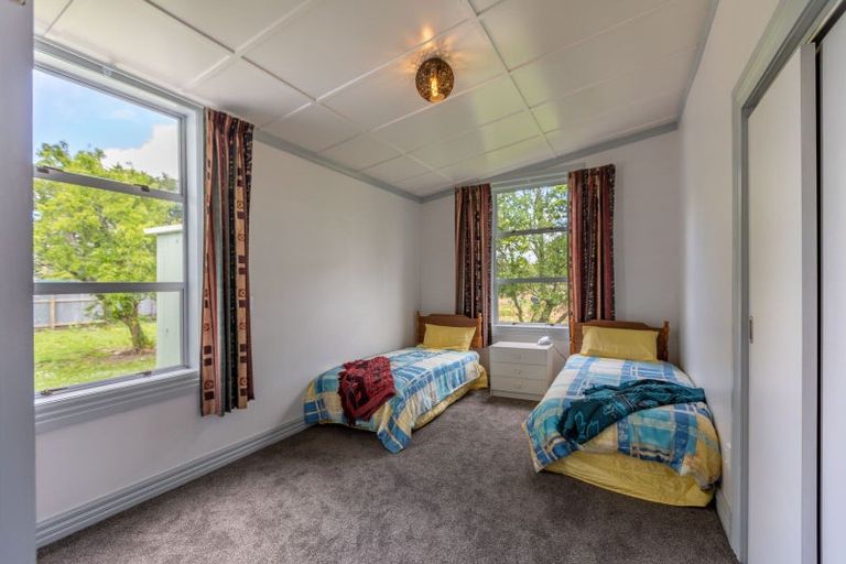 Photo of property in 24 Dundas Street, Porangahau, 4293