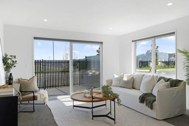 Photo of property in 1 Maple Lane, Rolleston, 7614