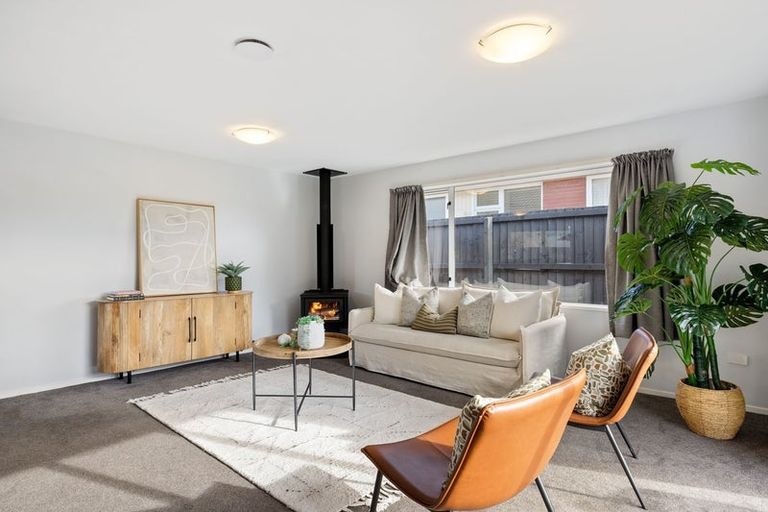 Photo of property in 1/12 Barclay Place, Burwood, Christchurch, 8061