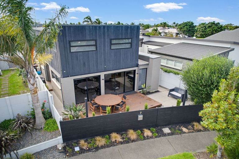 Photo of property in 572 Grenada Street, Papamoa Beach, Papamoa, 3118